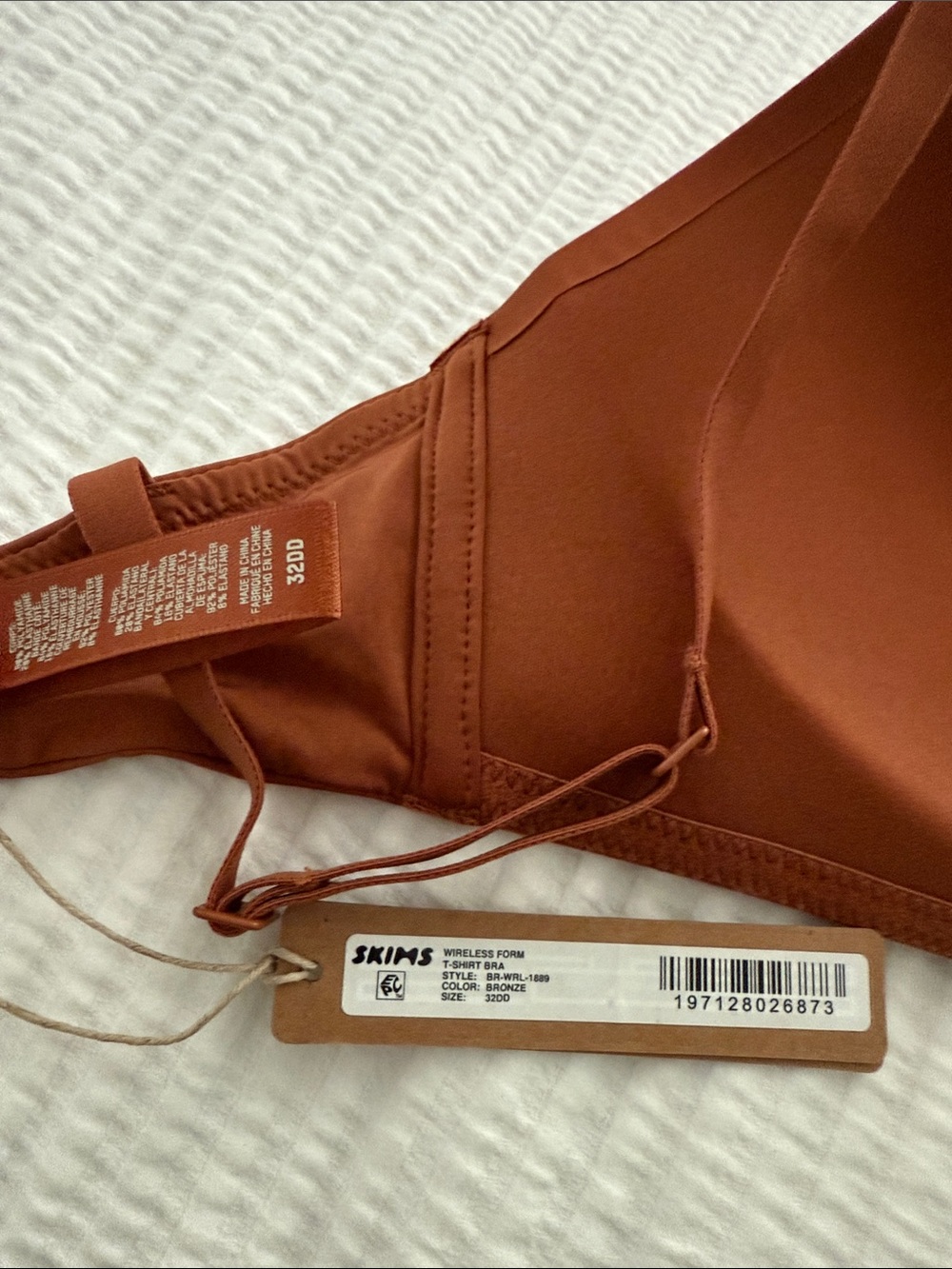 NWT Skims WIRELESS FORM T-SHIRT DEMI BRA | BRONZE - Picture 2 of 2